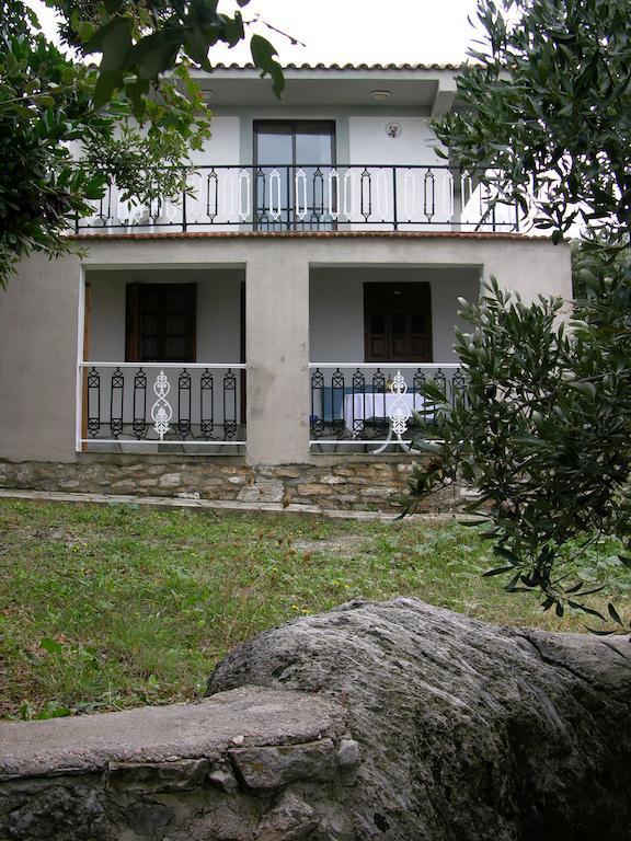 Kyra'S Paradise Potistika Chambre photo